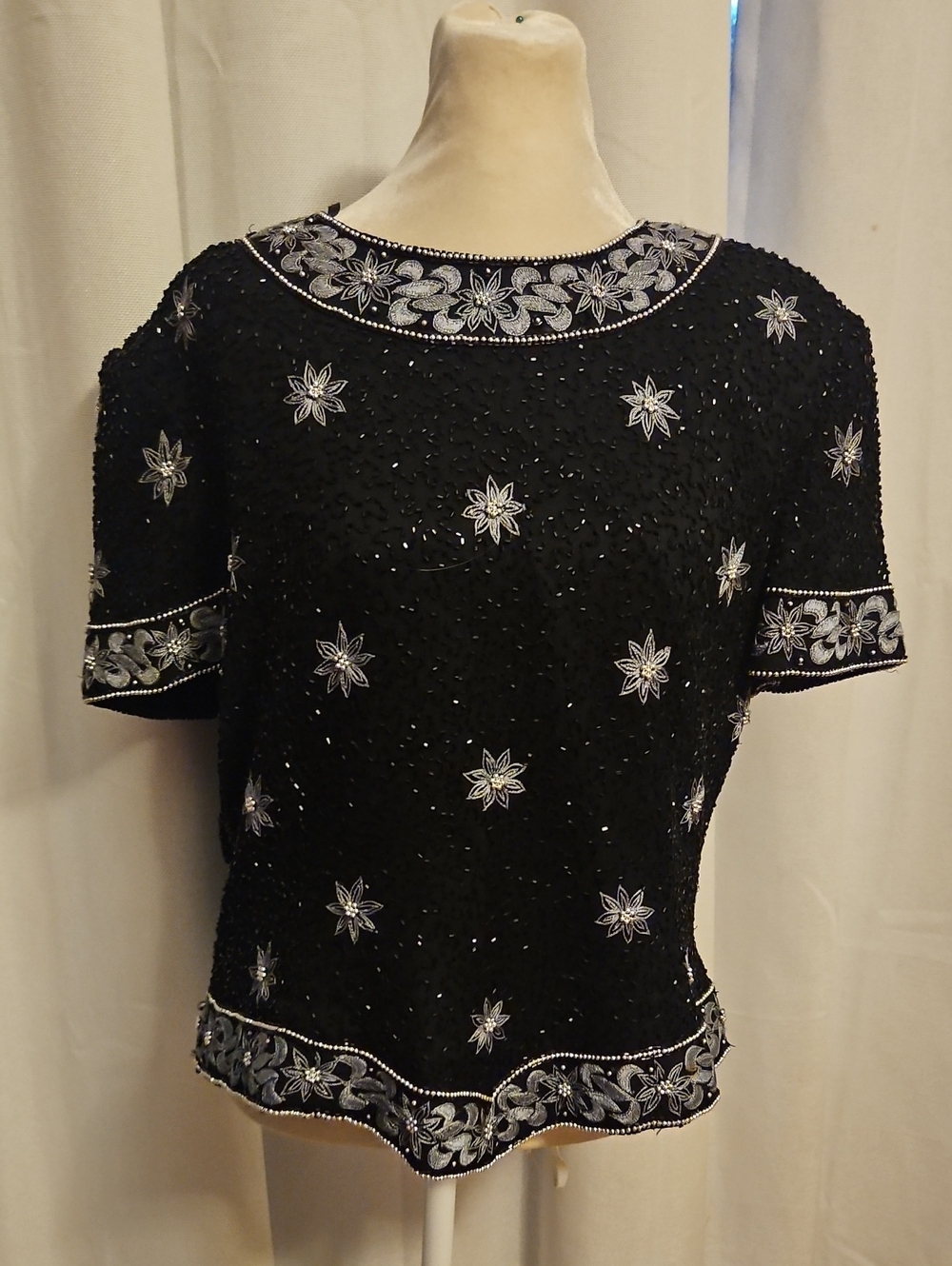80s 90s Papell Boutique Beaded silk Top Large Whimsigoth